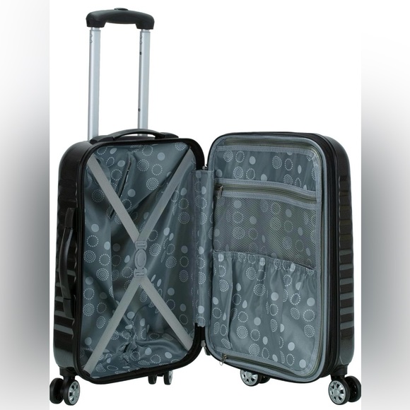 New Rockland Expandable Spinner Wheel Luggage, Carbon, Carry-On 20-Inch - Picture 10 of 13